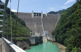 愛川町、首都圏最大級の宮ケ瀬ダム