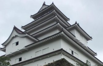会津若松市、戊辰戦争の攻防戦にも耐えた名城、鶴ヶ城の天守閣