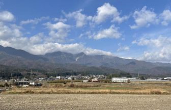 飯島町ののどかな風景