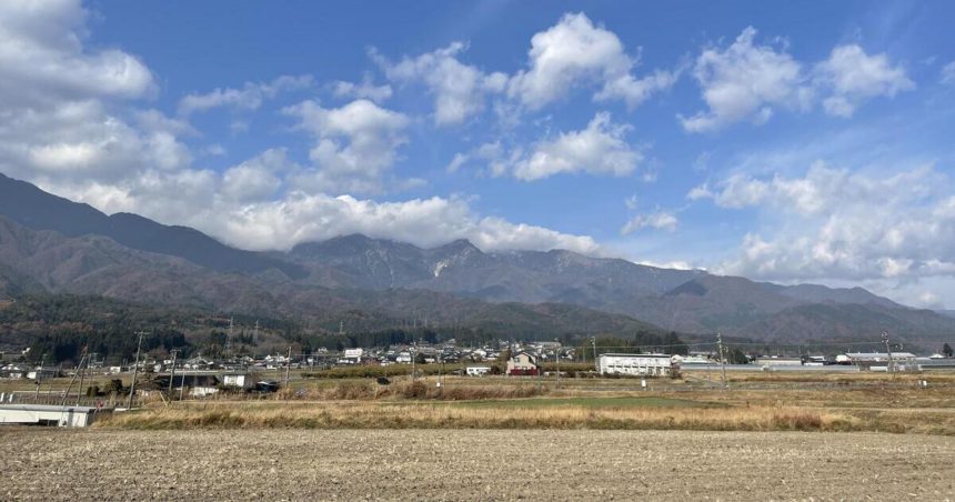 飯島町ののどかな風景