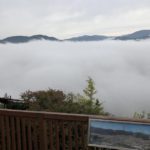 亀岡市の竜ヶ尾山、かめおか霧のテラス