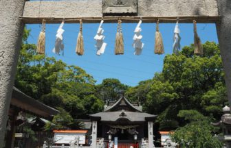 苅田町、約2000年の歴史を持ち、厄除開運や安産祈願のご利益があると言われる宇原神社