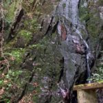 美作市上山、地元では江戸時代からお滝様と呼ばれている渕尾の滝（地蔵の滝）