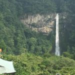 那智勝浦町、日本三名瀑に数えられる那智の滝