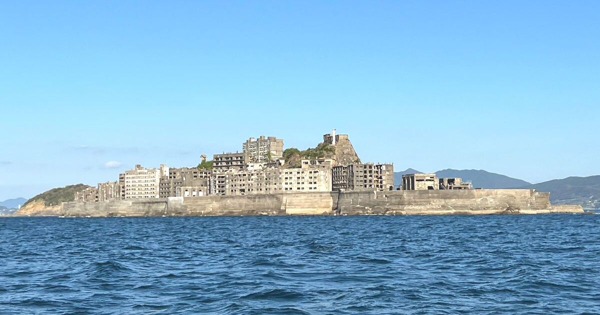 長崎市高島町、明治日本の産業革命遺産の構成遺産となっている軍艦島（端島）