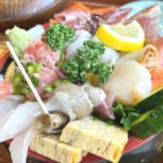 佐渡市大須、民宿 長浜荘 魚道場で人気の海鮮丼