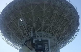 薩摩川内市の国立天文台VERA入来観測局20m電波望遠鏡