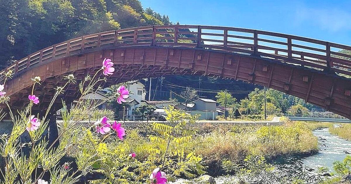 塩尻市奈良井、中山道の奈良井宿、木曽の大橋の風景