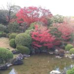 吹田市の万博記念公園内、1970年の大阪万博に合わせて作られた日本庭園の風景