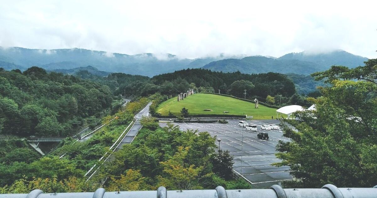 高梁市有漢町、うかん常山公園 城型展望館からの眺め