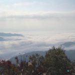 豊岡市城崎町、秋の来日岳から見える雲海の風景