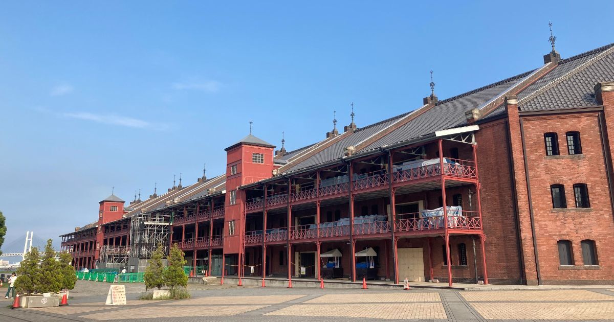 横浜市中区新港、みなとみらいエリアを代表する観光スポットの1つ、横浜赤レンガ倉庫