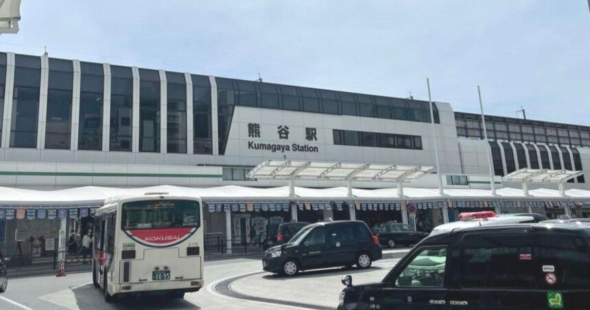 熊谷市筑波、JR高崎線と上越新幹線、秩父鉄道が乗り入れる熊谷駅、北口の風景