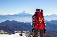 登山を楽しむ風景